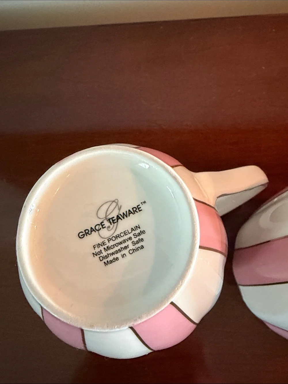 Grace Teaware Pink & White Striped Mug Set – Gold Trim (Set of 2)